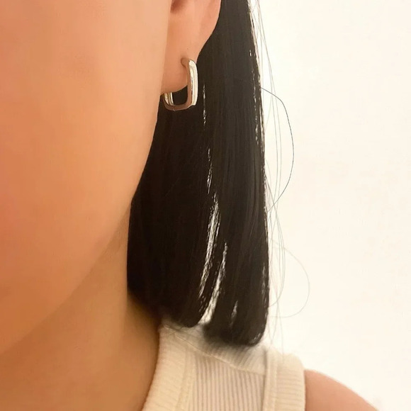 925 Sterling Silver Square Earrings Geometric Huggie Hoop Earrings - Picture 5 of 7